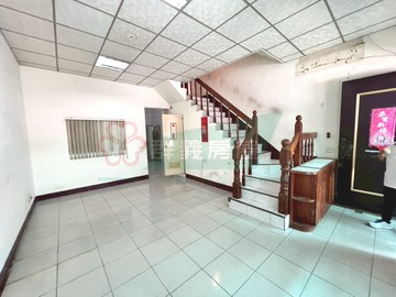 員集路全聯前透天｜彰化縣員林市員集路二段