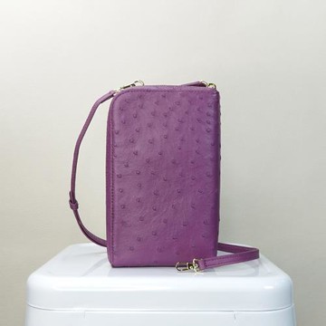 【M2ND】綘貝珍稀鴕鳥皮多功能隨身包(紫-T9438A)