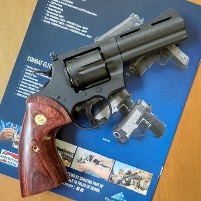 アルタモント タナカ用 COLT パイソン 木製グリップ ターゲット