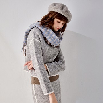 撞色羊毛針織上衣