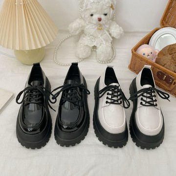35~40 樂福鞋女 日系黑色漆皮亮面厚底松糕鞋瑪麗珍小皮鞋女鞋