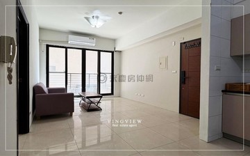 R14捷運巨蛋商圈便宜三房車位~全屋亮~看操場｜高雄市鼓山區明華路