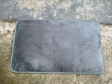 廠家現貨庫存外貿法蘭絨地毯加厚海綿吸水防滑地墊浴室客廳臥室