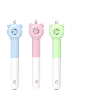 凡太奇 熊熊紅外線伸縮逗貓棒 顏色隨機出貨