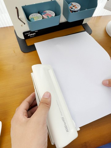 【物美價廉】可得優6孔9孔打孔器多孔A6打孔活頁雙面標尺a5手動超大九孔