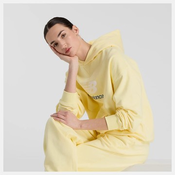 【全館滿額折】New Balance Athletics French Terry Logo 黃 連帽 上衣 女款 H8105【新竹皇家 WT51501 PRC】