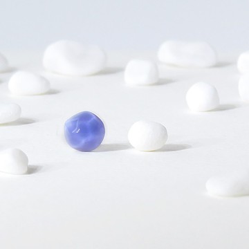 Pure系列 玻璃耳環 耳夾 單隻 不規則 透明 紫藍色