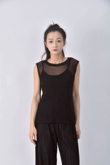 (M) 網紗背心黑色上衣