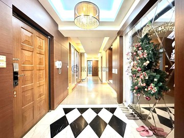 農16亞歷山大兩戶打通明亮大五房~雙平車恩典豪宅｜高雄市鼓山區裕國街