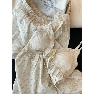 法式高級感碎花帶胸墊吊帶睡衣女夏季2026新款蕾絲花邊家居服套裝