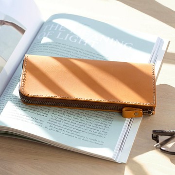 簡約拉鏈長夾 -- 駝黃色