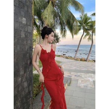 泰國三亞海邊度假沙灘裙荷葉邊不規則吊帶法式絕美紅色雪紡連衣裙