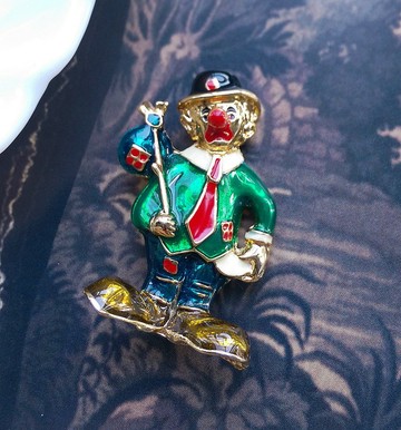 Vintage Jewelry 西洋古董飾品 流浪 小丑 綠色調 別針 胸針