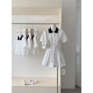 Hoy oh 獨衣無二 polo領學院風短袖襯衫半身裙女兩件套裝