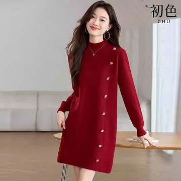 初色 休閒風簡約顯瘦裝飾單排扣半高領長袖打底針織中長裙連衣裙連身洋裝-共3色-17833(F可選)