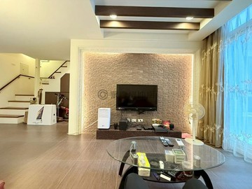 礁溪喜來登絕版挑高溫泉有管理兩房｜宜蘭縣礁溪鄉健康路