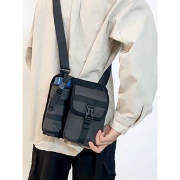 2025放水壺杯子手機的斜挎包外出防潑水男單肩ipadmini逛街散步包