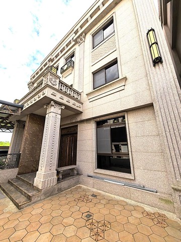 專金都宜園電梯別墅雙車位後千坪綠地5B1172｜花蓮縣花蓮市建國路二段