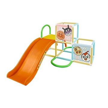 Child prodigy jungle with Park ball of Anpanman
