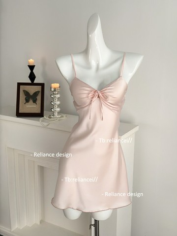 RELIANCE性感睡衣夏季款純欲風帶胸墊女士冰絲高級感純色吊帶睡裙鑫弘-素時衣櫥