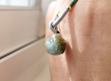 【親翠】天然翡翠 冰茶黃綠精緻寫實雕大象調節式繩鏈 翡翠動物園