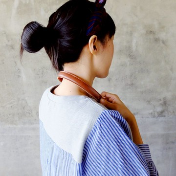 真皮革減壓手機掛繩-焦糖色(客製化英文名字)