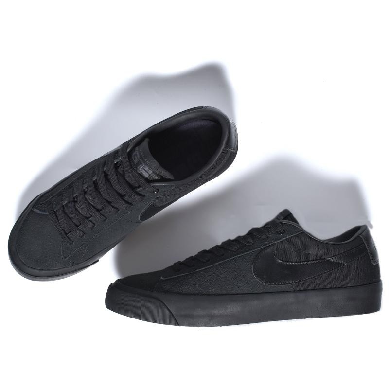 日本未発売 NIKE SB ZOOM BLAZER LOW PRO GT 