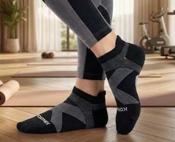 凱美棉業  3雙組 台灣製  吸汗除臭 小耳朵 船型足弓襪運動襪  24-28cm