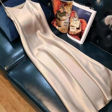 大尺碼 夏季睡裙 吊帶裙 連衣裙 緞面 細肩帶吊帶裙 流行女裝連衣裙長款緞面背心吊帶裙睡裙夏季