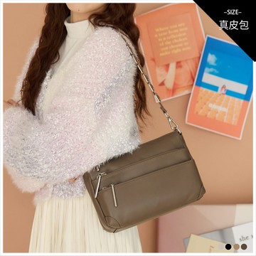 天藍小舖-多拉鍊設計真皮肩背/斜背包-共4色-$1380【A15153229】