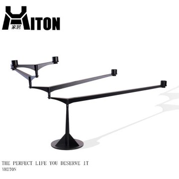 北歐浪漫旋轉蠟燭臺擺件現代簡約餐桌創意鐵藝大燭臺輕奢家用歐式