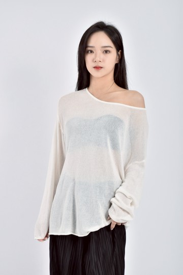 (XL) 質感針織簍空透膚白色長袖上衣