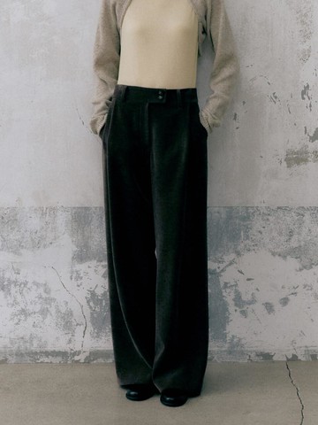 Corduroy Pintuck Wide-Leg Pleated Pants [Ash Brown]