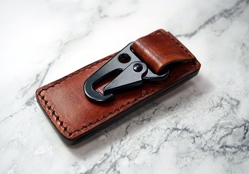 【手工製 】LCW植鞣快掛EDC鑰匙扣背夾