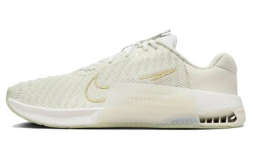 WMNS METCON 9 PREMIUM SEA GLASS METALLIC GOLD