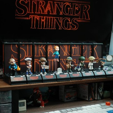 台現🔥Stranger Things聯名對講機盲盒🔥怪奇物語 YuMe 顛倒世界膠囊系列3 對講機公仔 收藏款 桌面擺件