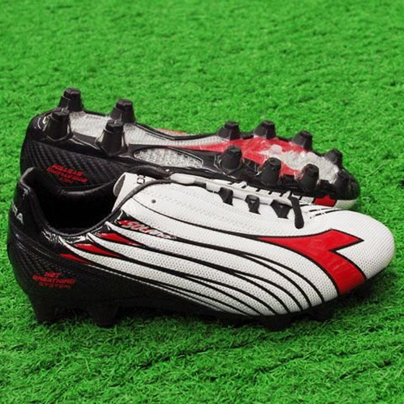 Solano M Gx14 J ホワイト レッド ブラック Diadora ディアドラ サッカースパイク1560 2751 通販 Lineポイント最大0 5 Get Lineショッピング