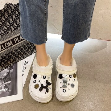 芝麻街kaws加棉洞洞鞋外穿女秋冬網紅北歐暴力熊厚底護士棉鞋半拖