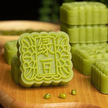 【台灣出貨】💗【清涼解暑】冰沙綠豆糕老式正宗糕點月餅早餐整箱批發休閒零食