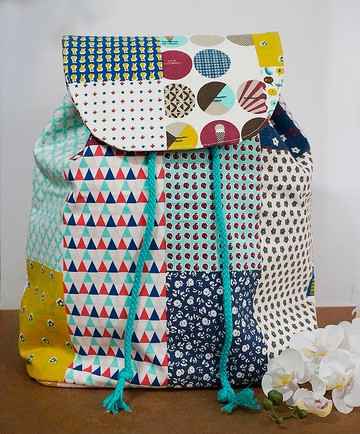 碎花拼布背包 帆布印花背包