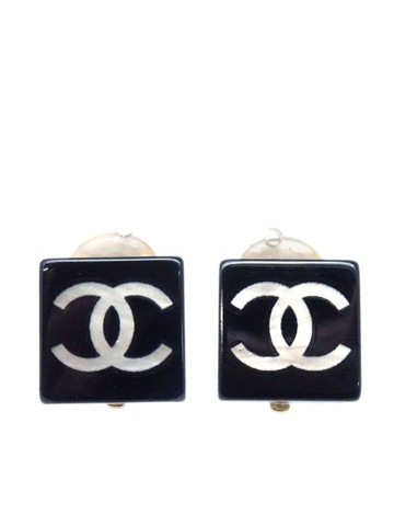 CHANEL Pre-Owned - 2003 CC square clip-on earrings - women - Gold Plated/Plastic - One Size