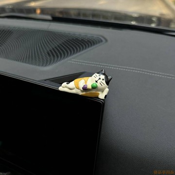 關注上新○「日系貓」治癒系汽車擺件車載裝飾禮物車內卡通飾品中控臺好物 汽車裝飾品 KNnN