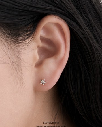 [預購] [純銀] 春日小花耳環 / Spring Blossom Earring