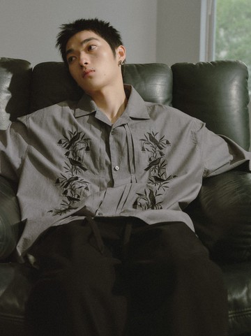 日系復古 刺繡長袖襯衫 水洗棉質