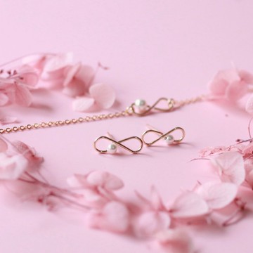 【禮物】愛無限 水晶珍珠耳環手鍊 聖誕禮盒