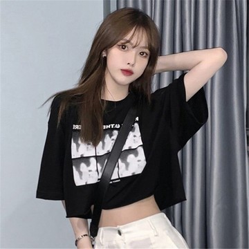 短款上衣女夏網紅ins超火歐美風辣妹穿搭高腰露臍短袖t恤寬松