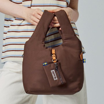 moz瑞典 駝鹿 LITEDRY146 空氣 菜籃包(榛果棕)M