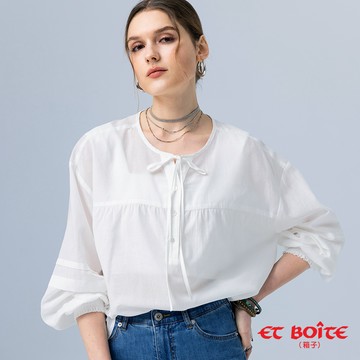 【新品2件75折】半開襟綁帶袖塔克襯衫(白) - BLUE WAY ET BOîTE 箱子