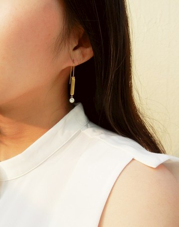 *coucoubird*鑽石花紋細管耳勾