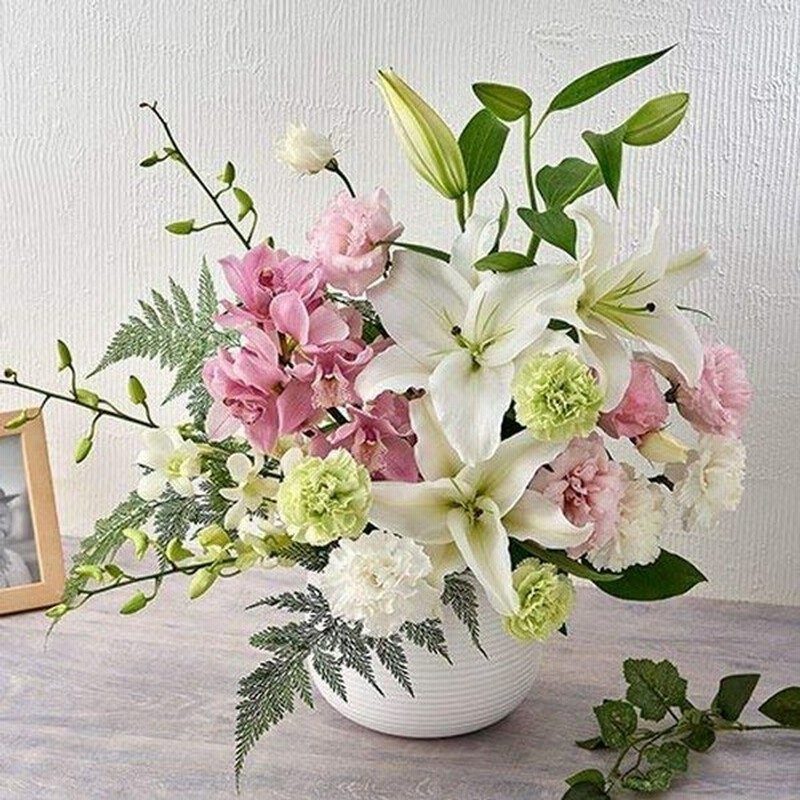 お供え用アレンジメント メモリア 日比谷花壇 通販 Lineポイント最大get Lineショッピング